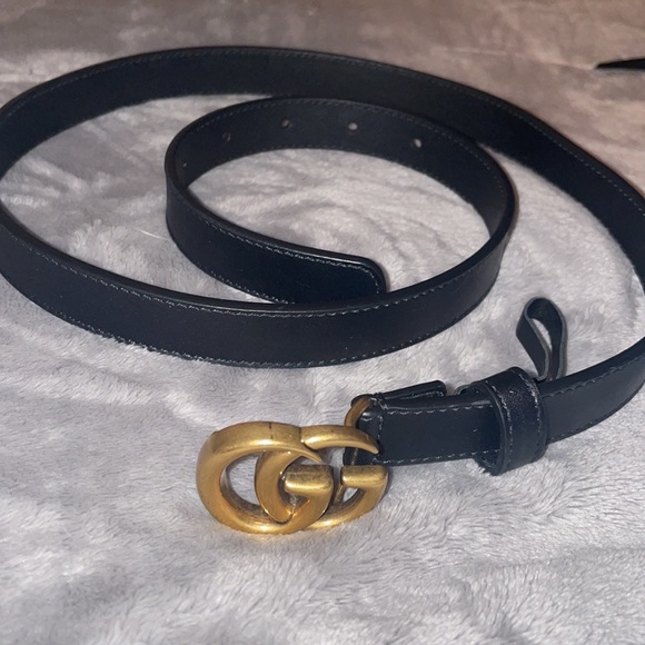 Black GG Marmont Thin Gucci Belt, size small - Picture 3 of 3